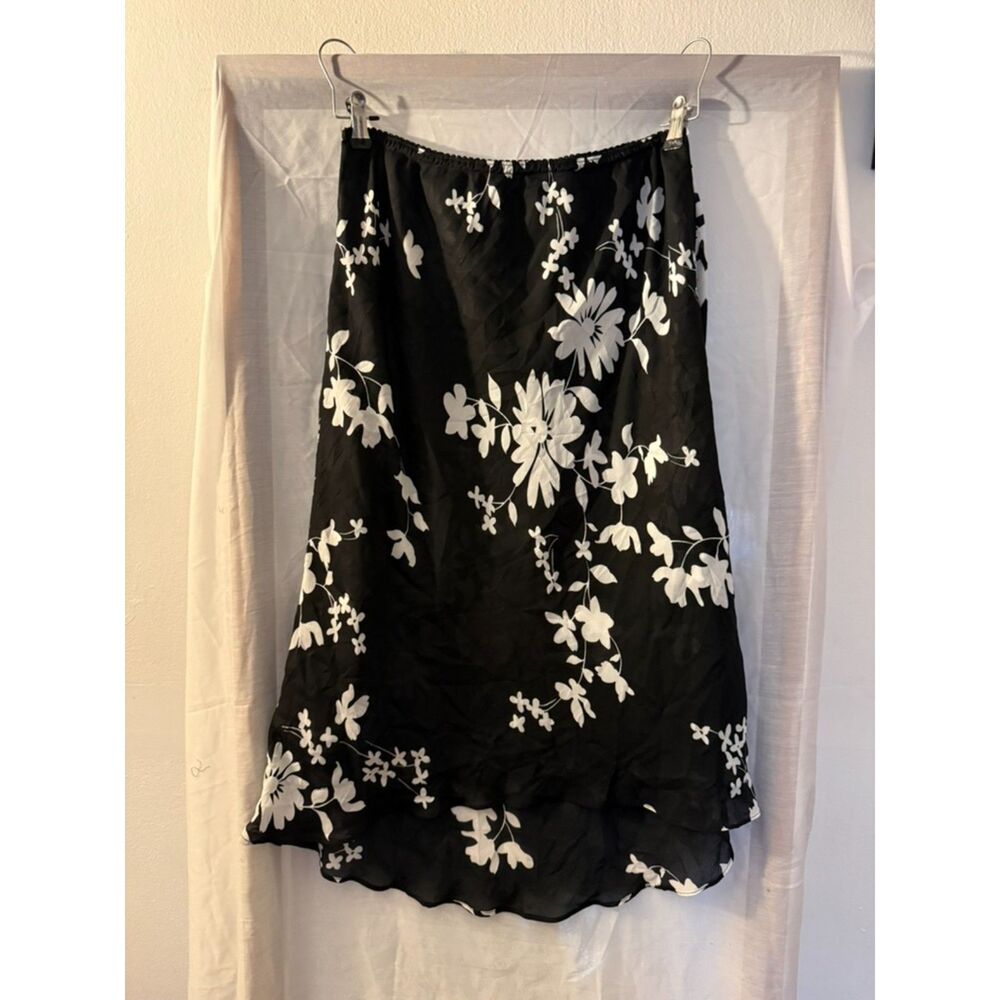 Jessica Plus Black & White Floral Midi Skirt, Size 18